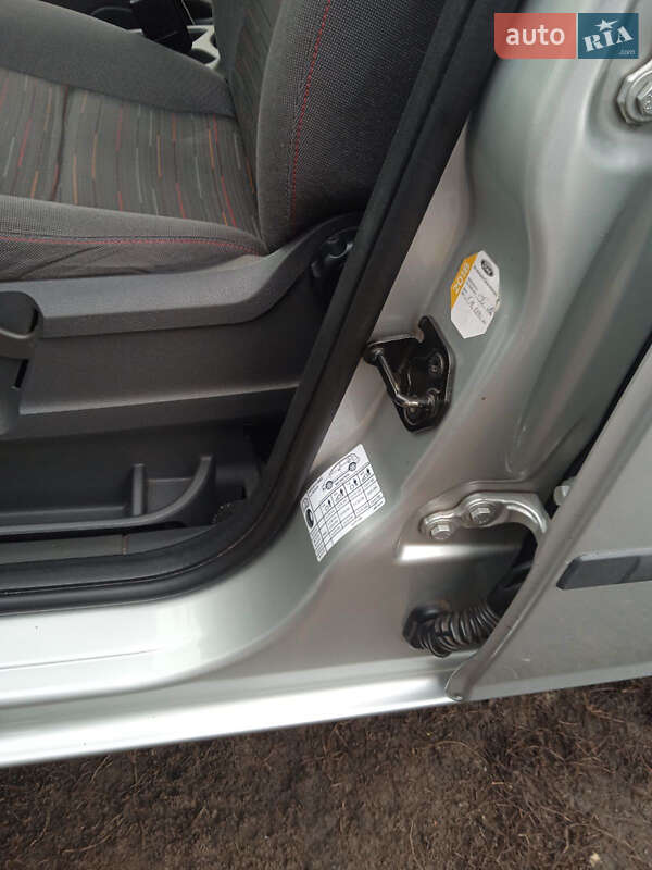 Мінівен Ford C-Max 2008 в Краснограді фото 8 Мінівен Ford C-Max 2008 в Краснограді