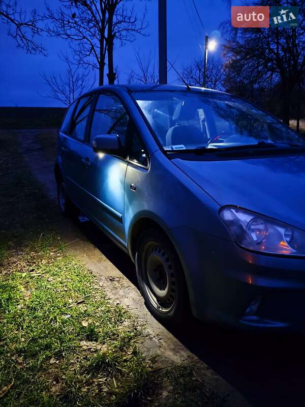 Минивэн Ford C-Max 2009 в Нетешине