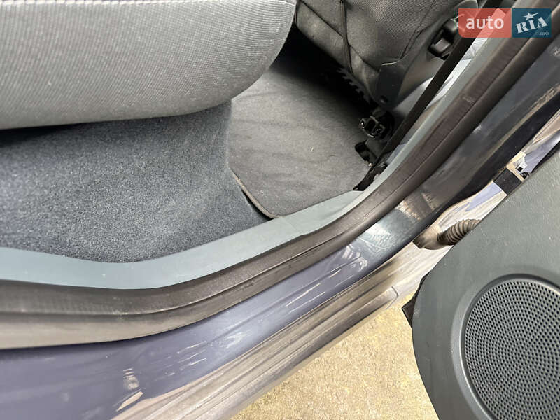 Минивэн Ford C-Max 2012 в Киеве фото 19 Минивэн Ford C-Max 2012 в Киеве