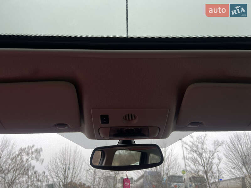 Минивэн Ford C-Max 2007 в Хороле фото 20 Минивэн Ford C-Max 2007 в Хороле