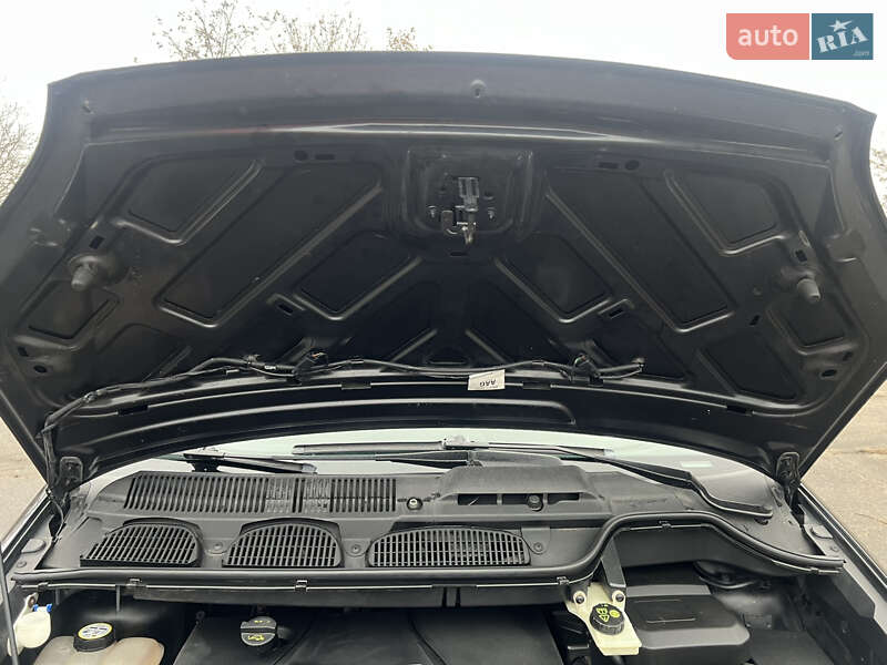 Минивэн Ford C-Max 2007 в Хороле фото 28 Минивэн Ford C-Max 2007 в Хороле