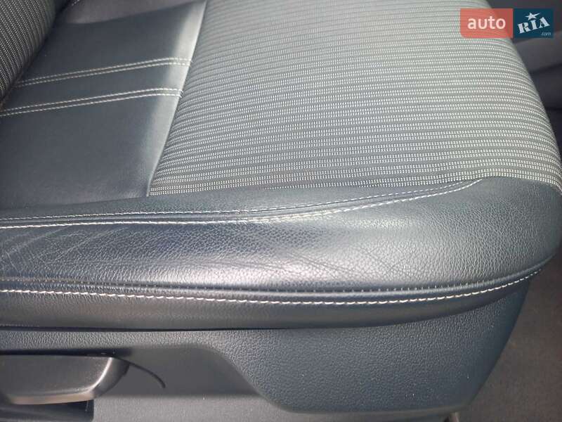 Минивэн Ford C-Max 2013 в Черкассах