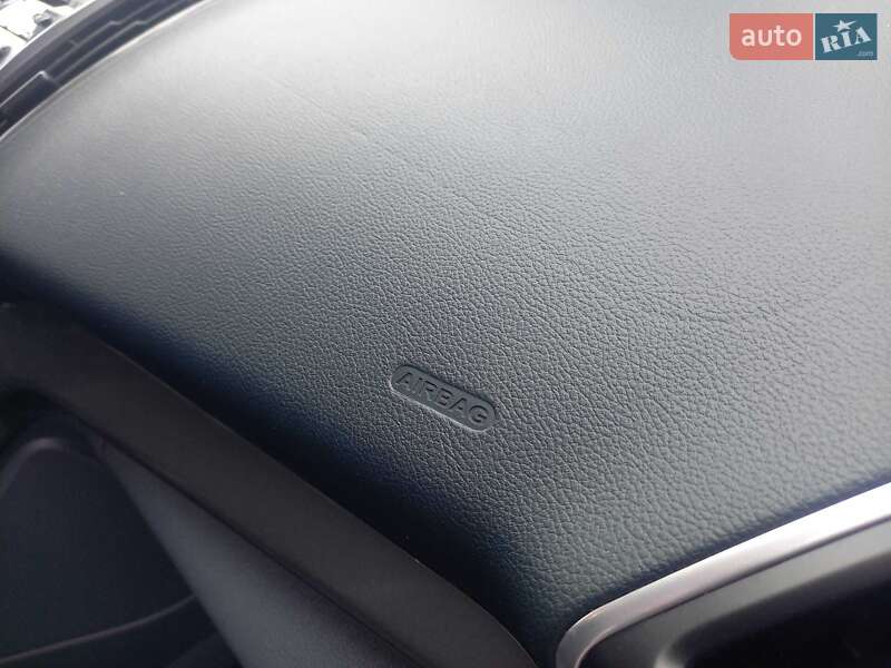 Минивэн Ford C-Max 2013 в Черкассах