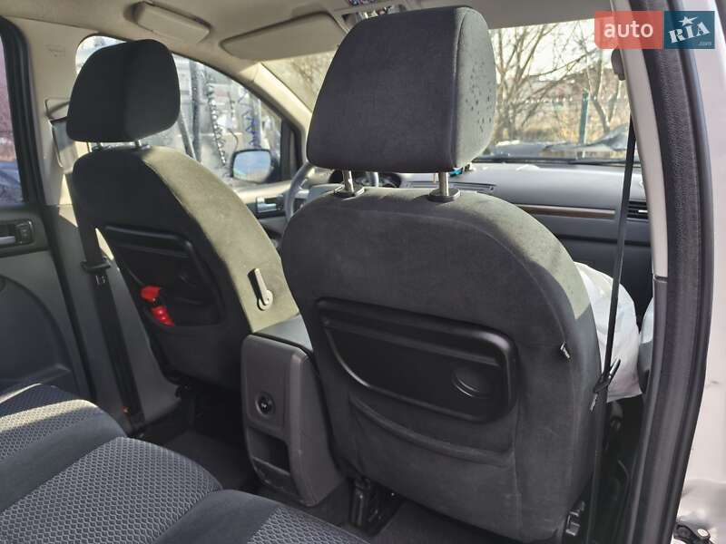 Минивэн Ford C-Max 2010 в Дрогобыче фото 10 Минивэн Ford C-Max 2010 в Дрогобыче