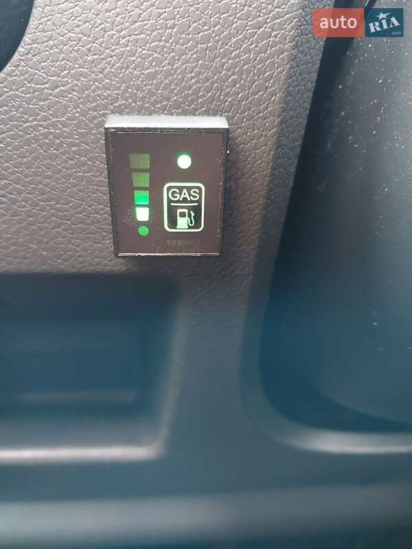 Минивэн Ford C-Max 2010 в Жидачове