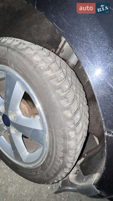 Минивэн Ford C-Max 2008 в Киеве