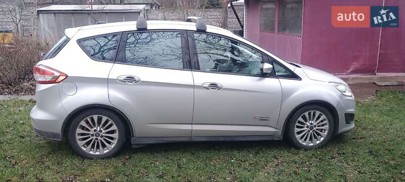 Минивэн Ford C-Max 2017 в Киеве фото 3 Минивэн Ford C-Max 2017 в Киеве