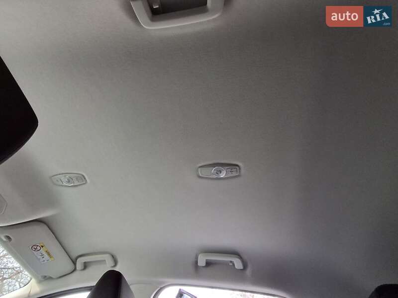 Минивэн Ford C-Max 2019 в Полтаве фото 46 Минивэн Ford C-Max 2019 в Полтаве