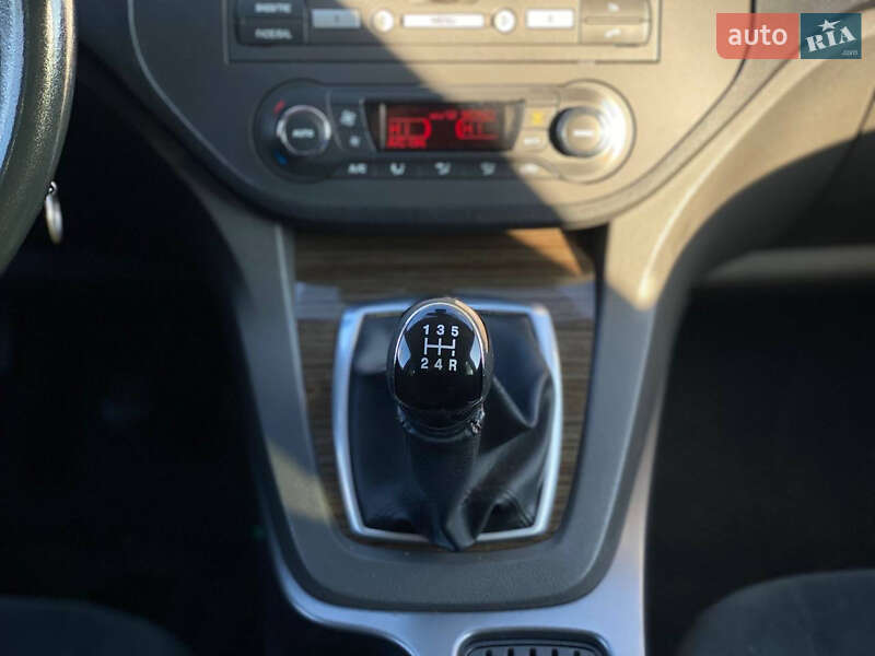 Минивэн Ford C-Max 2010 в Львове