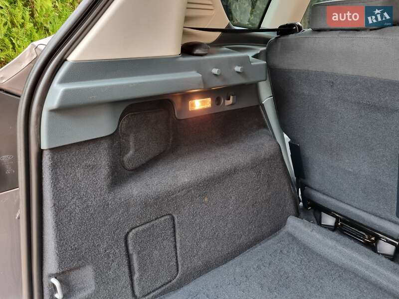 Минивэн Ford C-Max 2013 в Харькове