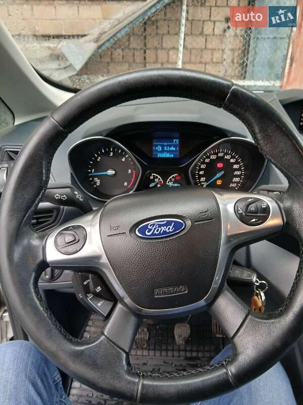 Минивэн Ford C-Max 2014 в Киеве фото 4 Минивэн Ford C-Max 2014 в Киеве