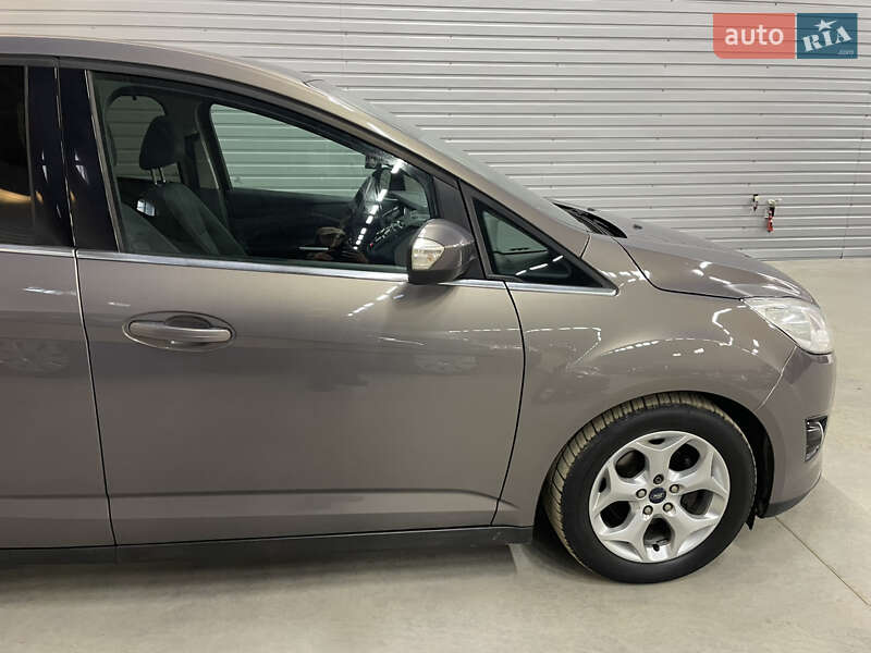 Минивэн Ford C-Max 2012 в Стрые фото 41 Минивэн Ford C-Max 2012 в Стрые
