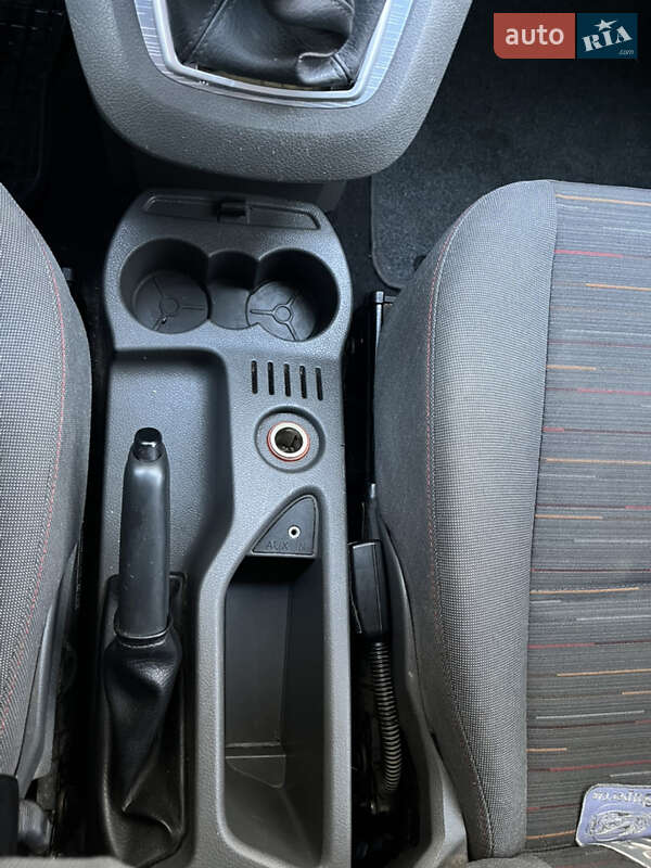 Минивэн Ford C-Max 2008 в Николаеве