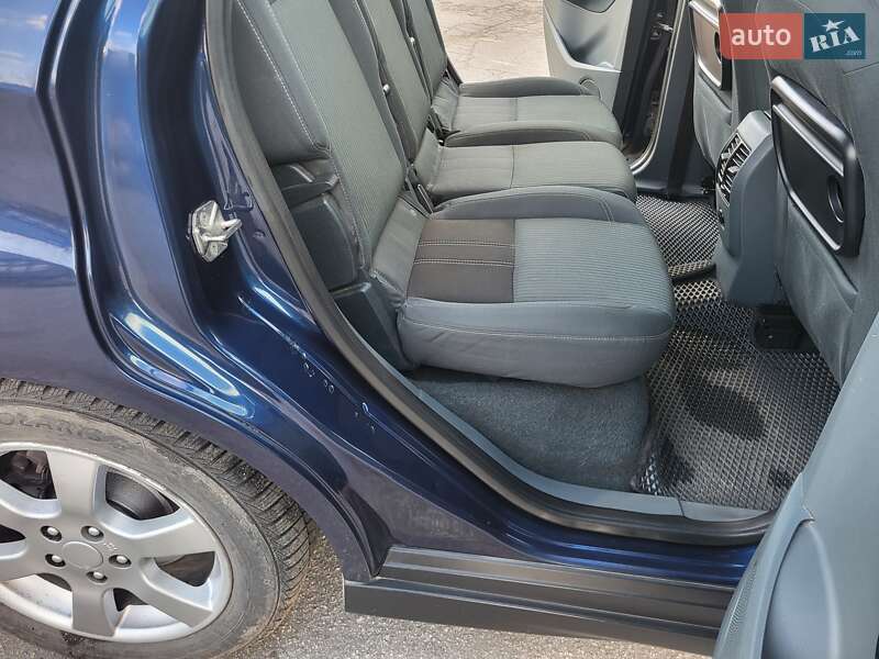 Мінівен Ford C-Max 2011 в Запоріжжі фото 26 Мінівен Ford C-Max 2011 в Запоріжжі