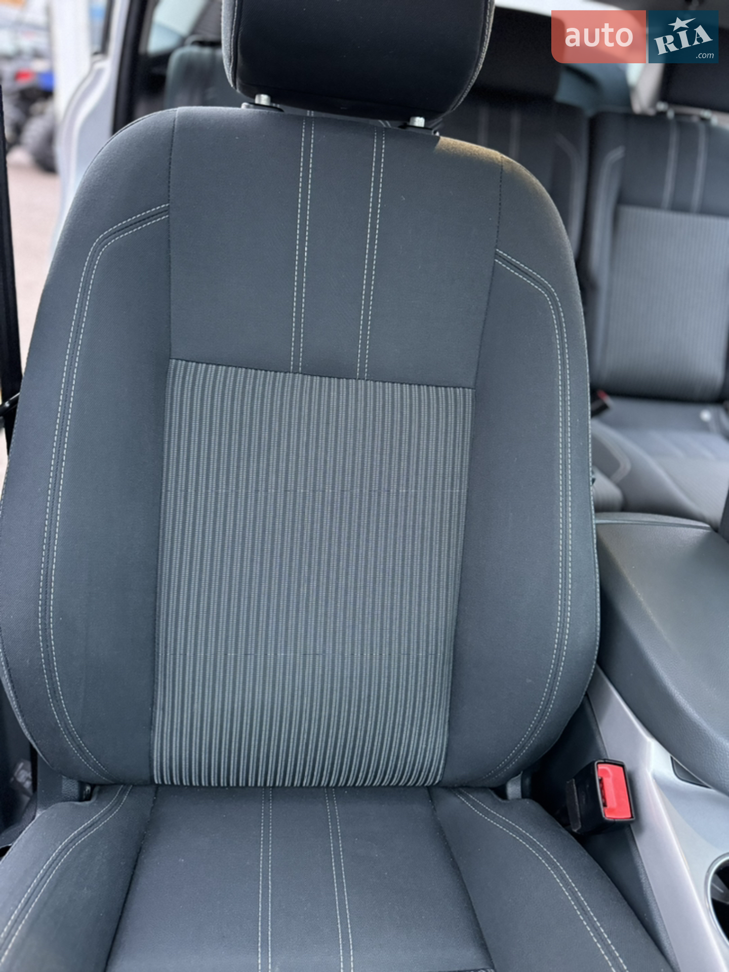 2011 Ford C-MAX - мініатюра 61