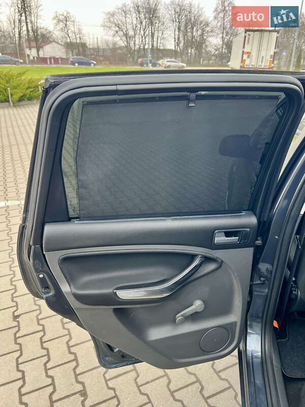 Минивэн Ford C-Max 2010 в Житомире фото 16 Минивэн Ford C-Max 2010 в Житомире