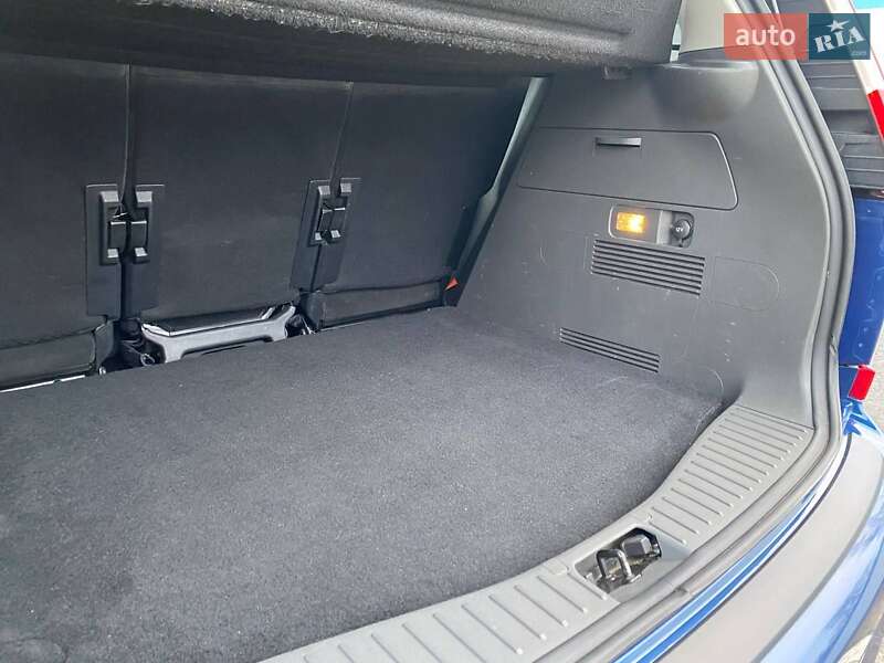 Минивэн Ford C-Max 2008 в Киеве