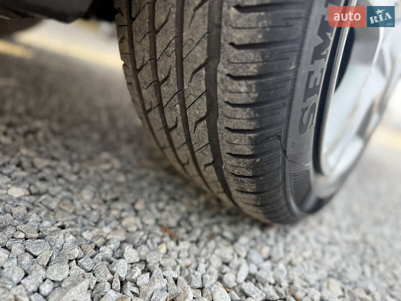 Минивэн Ford C-Max 2010 в Ровно фото 23 Минивэн Ford C-Max 2010 в Ровно