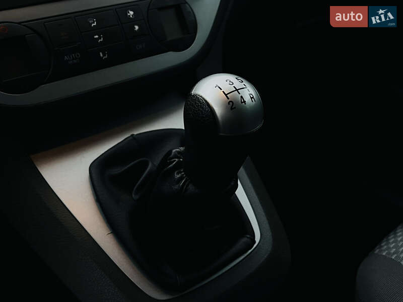 Минивэн Ford C-Max 2007 в Харькове