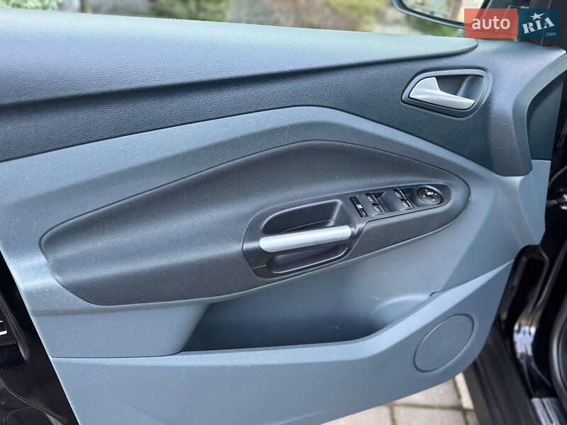 Минивэн Ford C-Max 2014 в Стрые фото 35 Минивэн Ford C-Max 2014 в Стрые