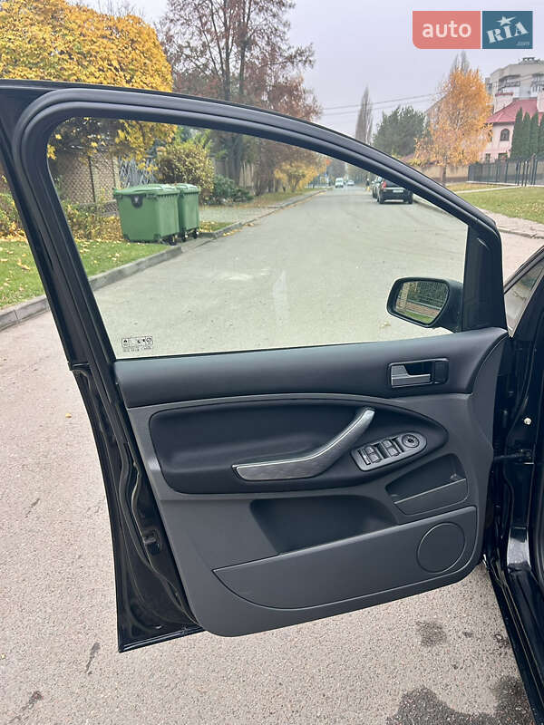 Минивэн Ford C-Max 2007 в Луцке