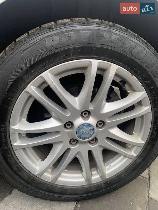 Мінівен Ford C-Max 2009 в Рівному фото 13 Мінівен Ford C-Max 2009 в Рівному