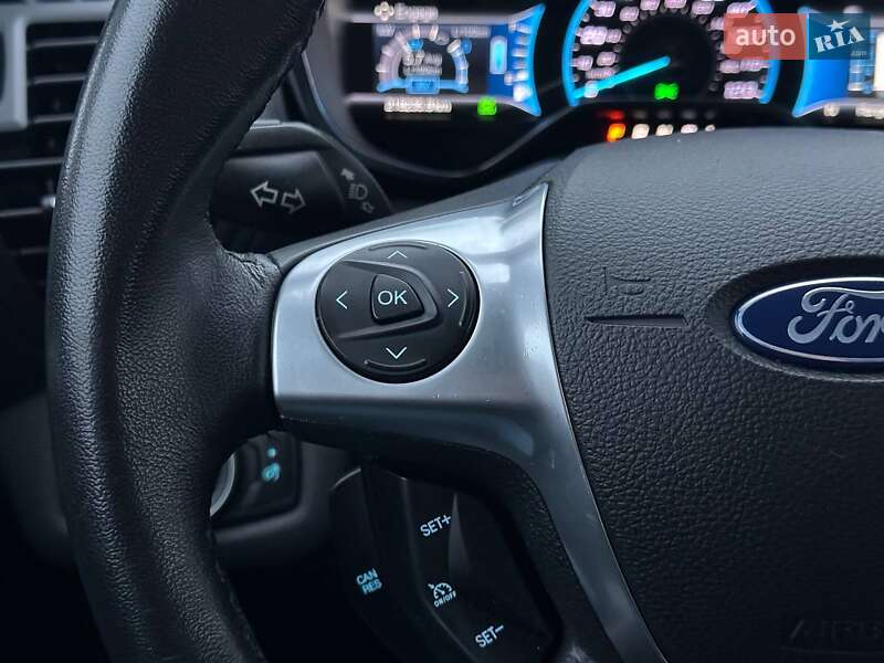 Минивэн Ford C-Max 2017 в Киеве