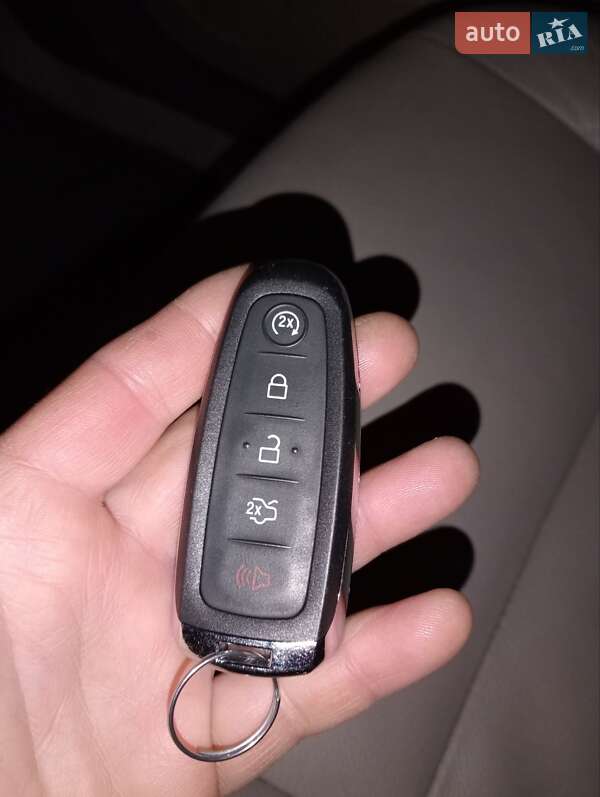 Мінівен Ford C-Max 2013 в Рівному фото 20 Мінівен Ford C-Max 2013 в Рівному