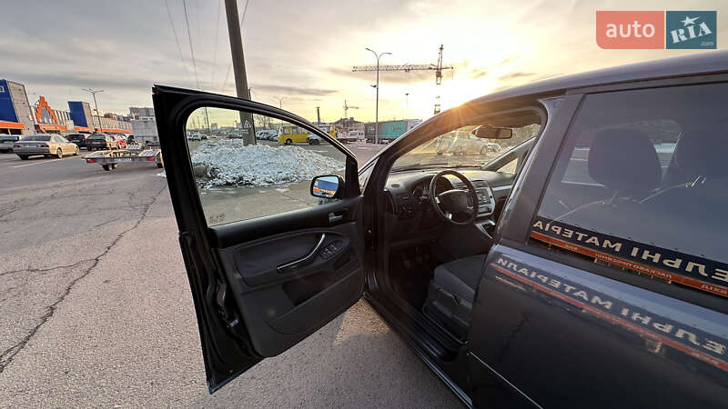 Мінівен Ford C-Max 2010 в Луцьку
