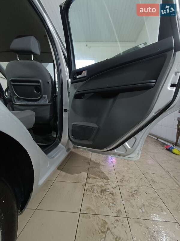 Мінівен Ford C-Max 2005 в Новомиргороді