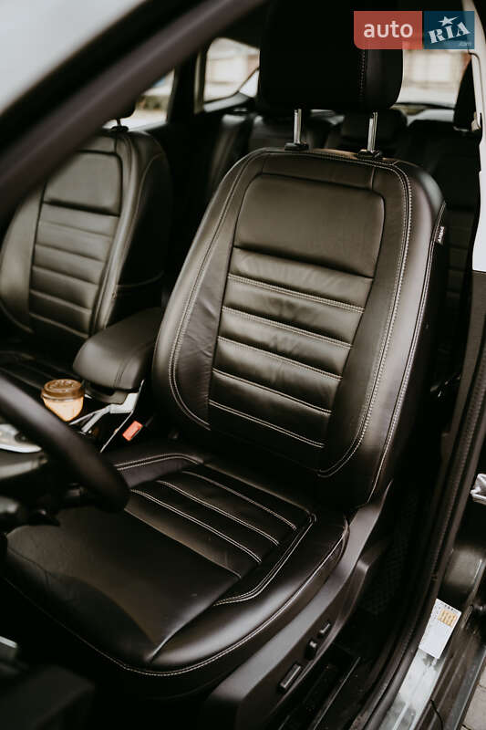 Мінівен Ford C-Max 2017 в Одесі фото 8 Мінівен Ford C-Max 2017 в Одесі