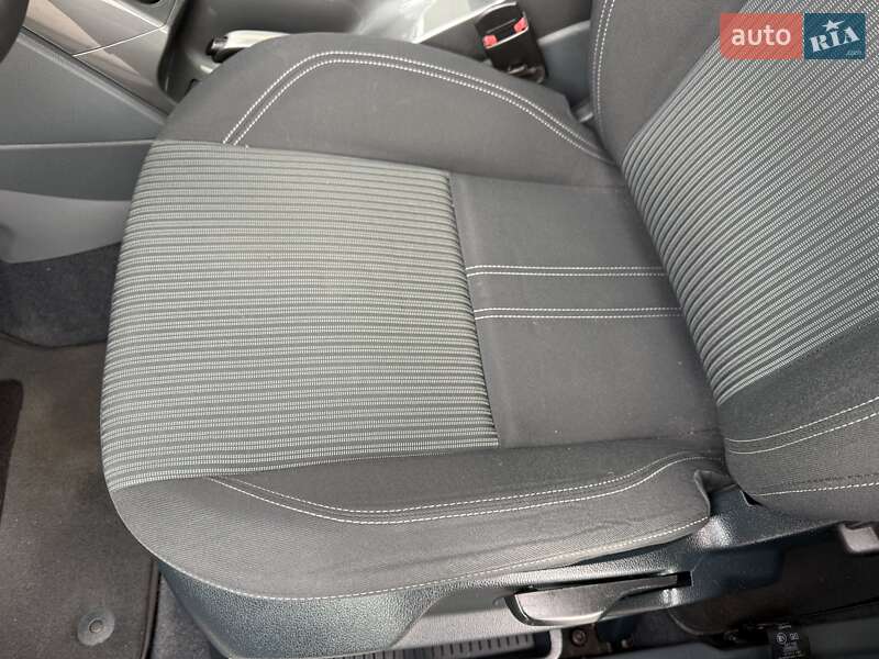 Минивэн Ford C-Max 2014 в Стрые фото 47 Минивэн Ford C-Max 2014 в Стрые