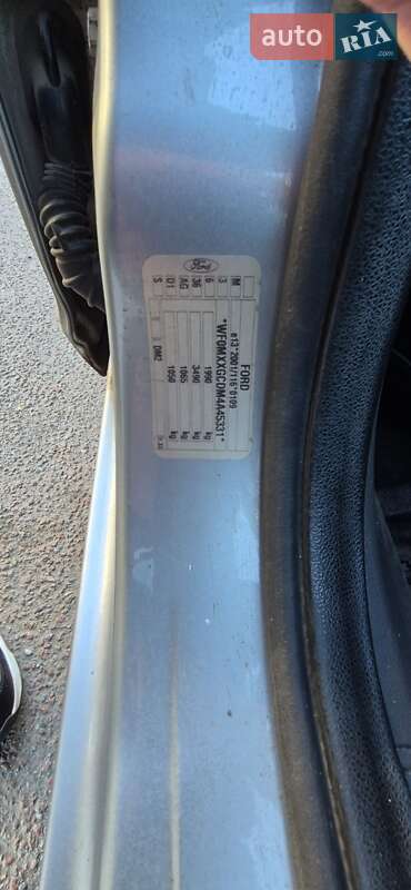 Мінівен Ford C-Max 2004 в Києві