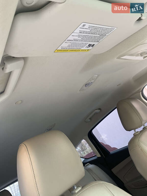 Минивэн Ford C-Max 2016 в Бурштыне