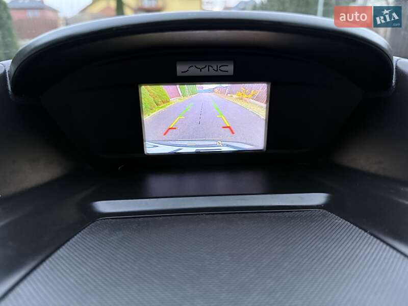 Минивэн Ford C-Max 2017 в Киеве фото 22 Минивэн Ford C-Max 2017 в Киеве