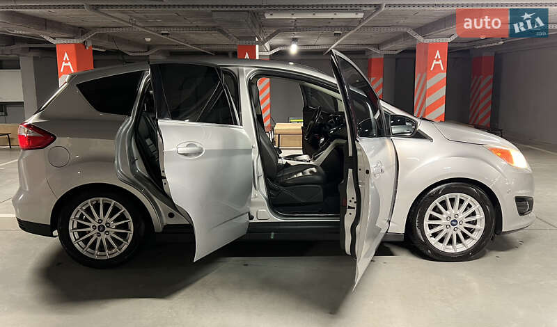 Минивэн Ford C-Max 2013 в Львове