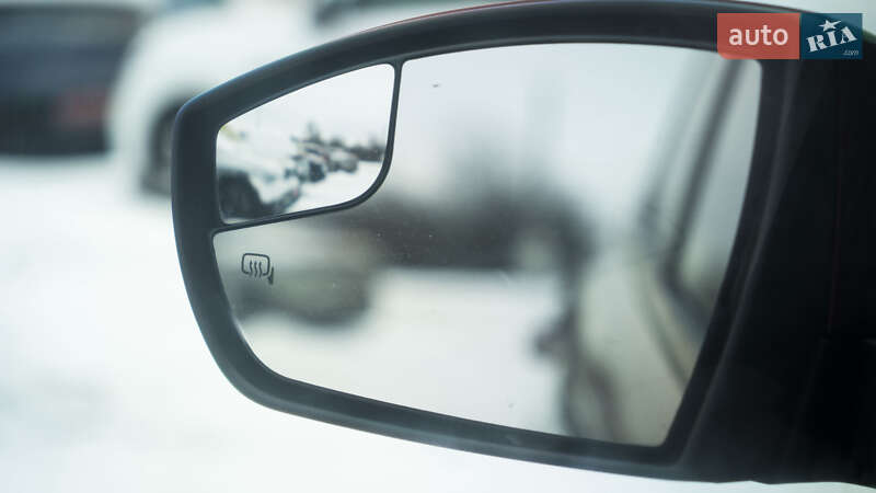 Минивэн Ford C-Max 2015 в Киеве фото 19 Минивэн Ford C-Max 2015 в Киеве