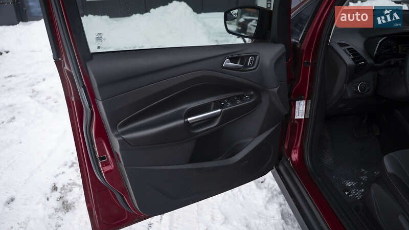 Минивэн Ford C-Max 2015 в Киеве фото 23 Минивэн Ford C-Max 2015 в Киеве