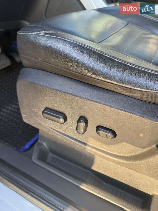 Минивэн Ford C-Max 2014 в Чернигове