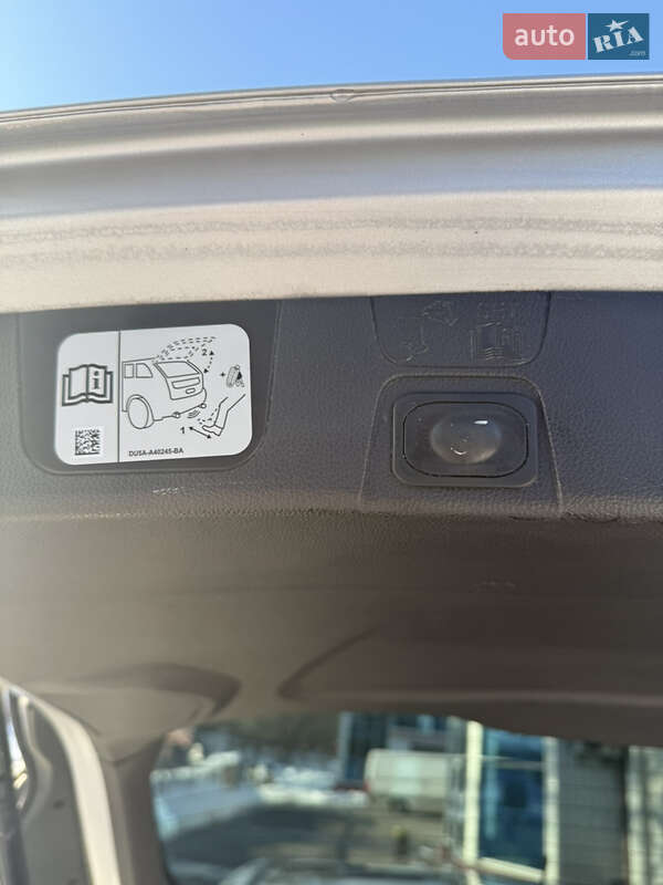 Минивэн Ford C-Max 2014 в Чернигове