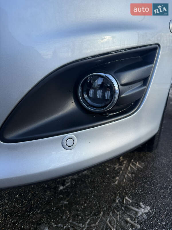 Минивэн Ford C-Max 2014 в Чернигове