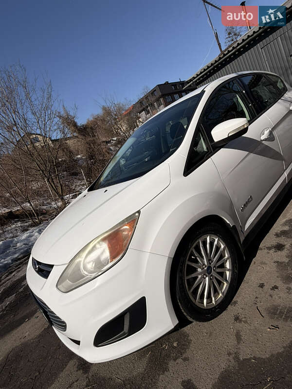 Минивэн Ford C-Max 2014 в Киеве
