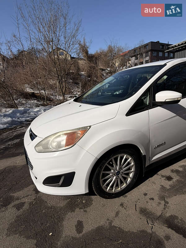 Минивэн Ford C-Max 2014 в Киеве
