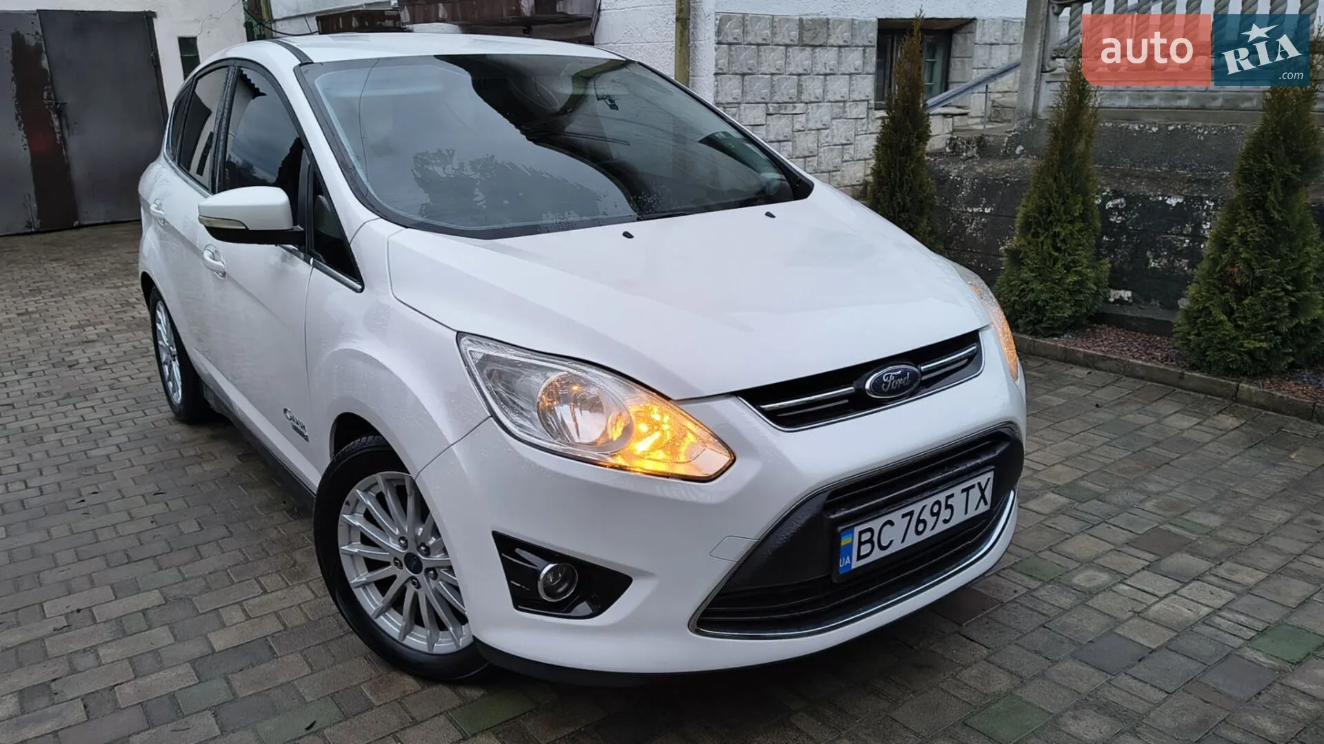 2015 Ford C-MAX - фото 1