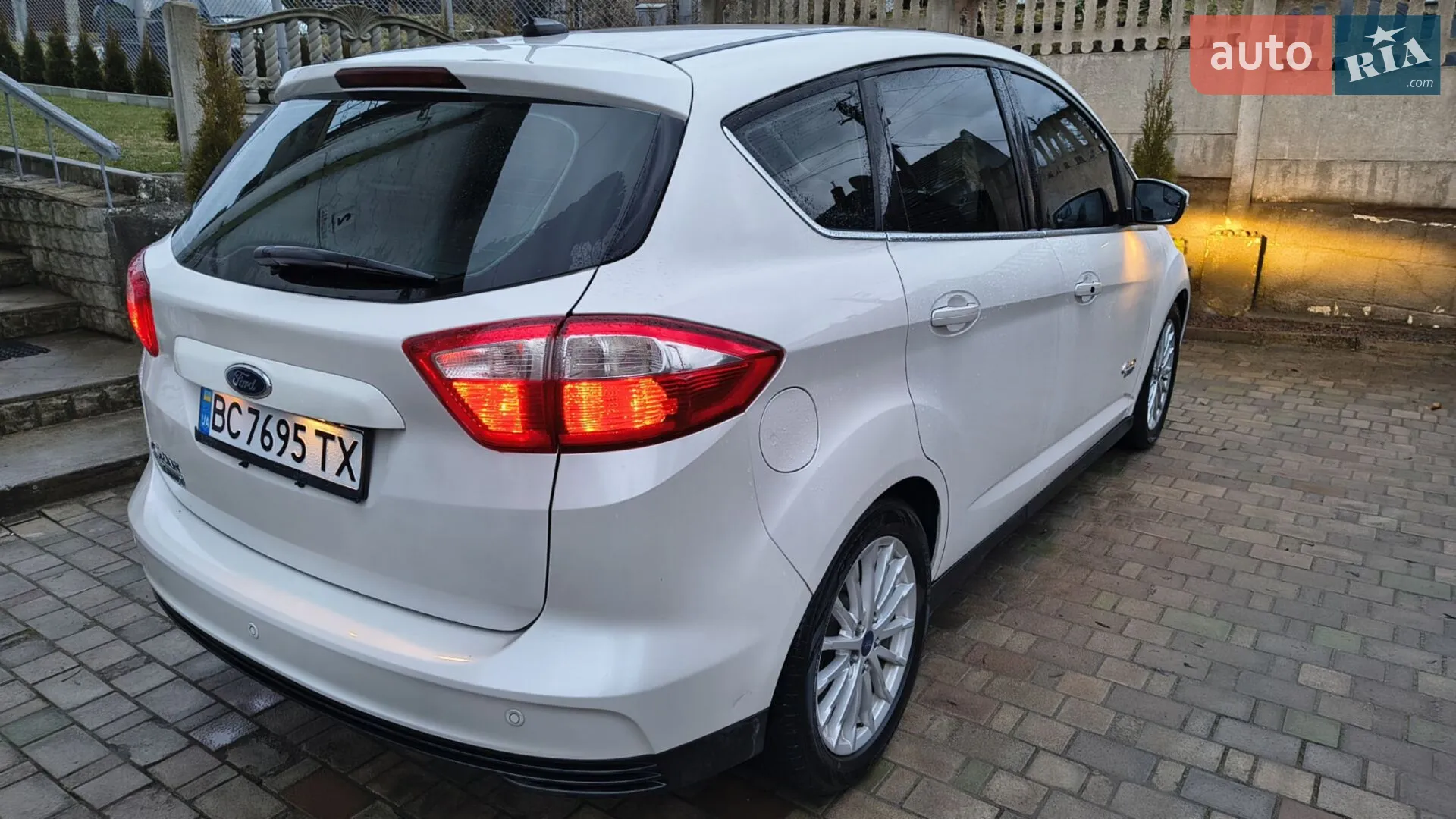 2015 Ford C-MAX - мініатюра 15