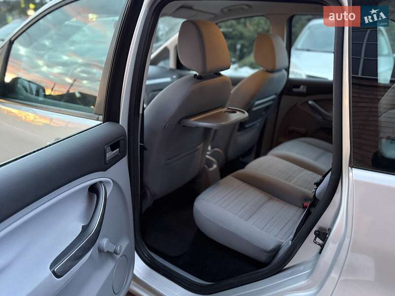 Минивэн Ford C-Max 2007 в Сарнах