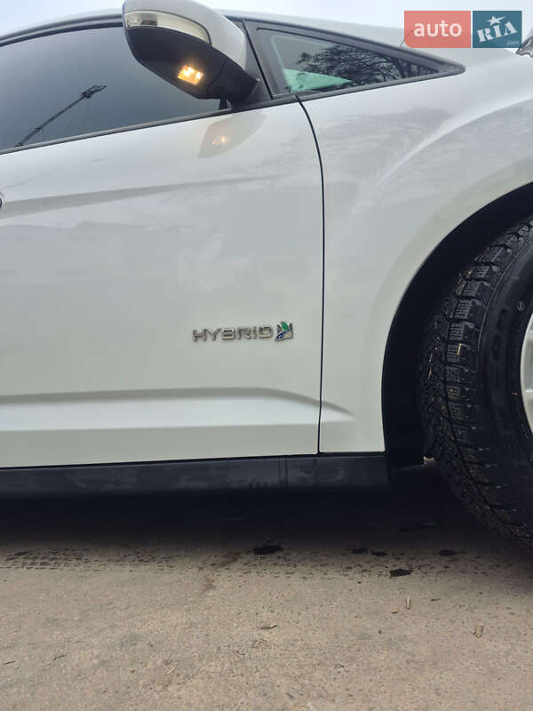 Минивэн Ford C-Max 2015 в Рени