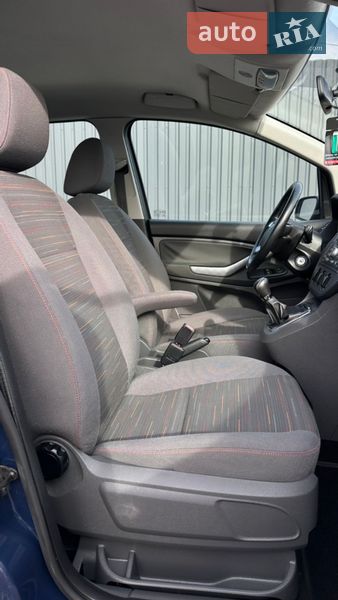 Минивэн Ford C-Max 2008 в Виннице