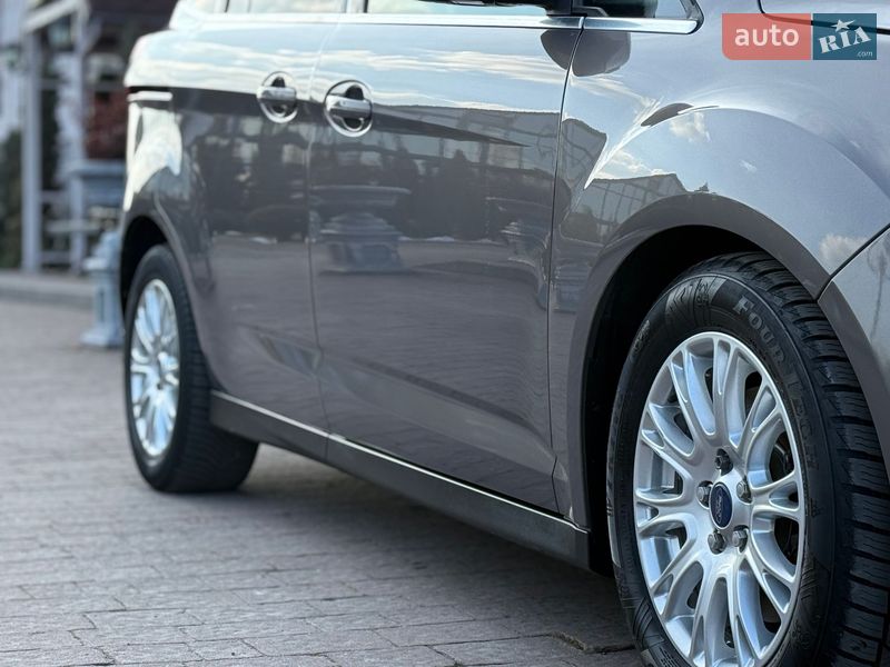 Минивэн Ford C-Max 2012 в Стрые