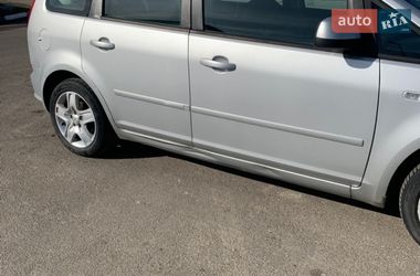 Минивэн Ford C-Max 2009 в Вараше